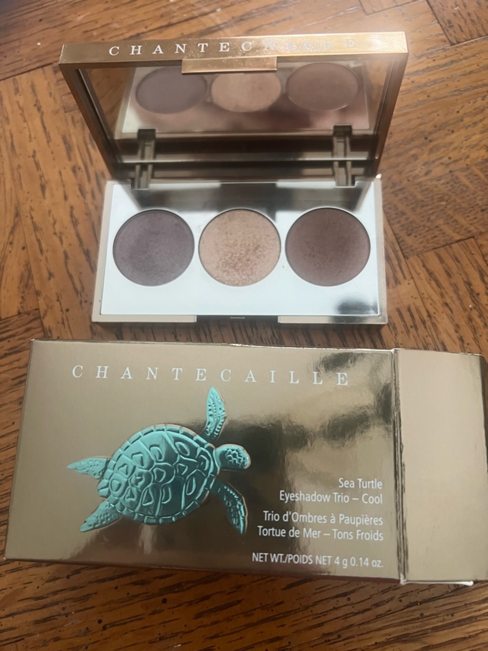 Chantecaille limited edition Sea Turtle Eyeshadow pallet- Cool
